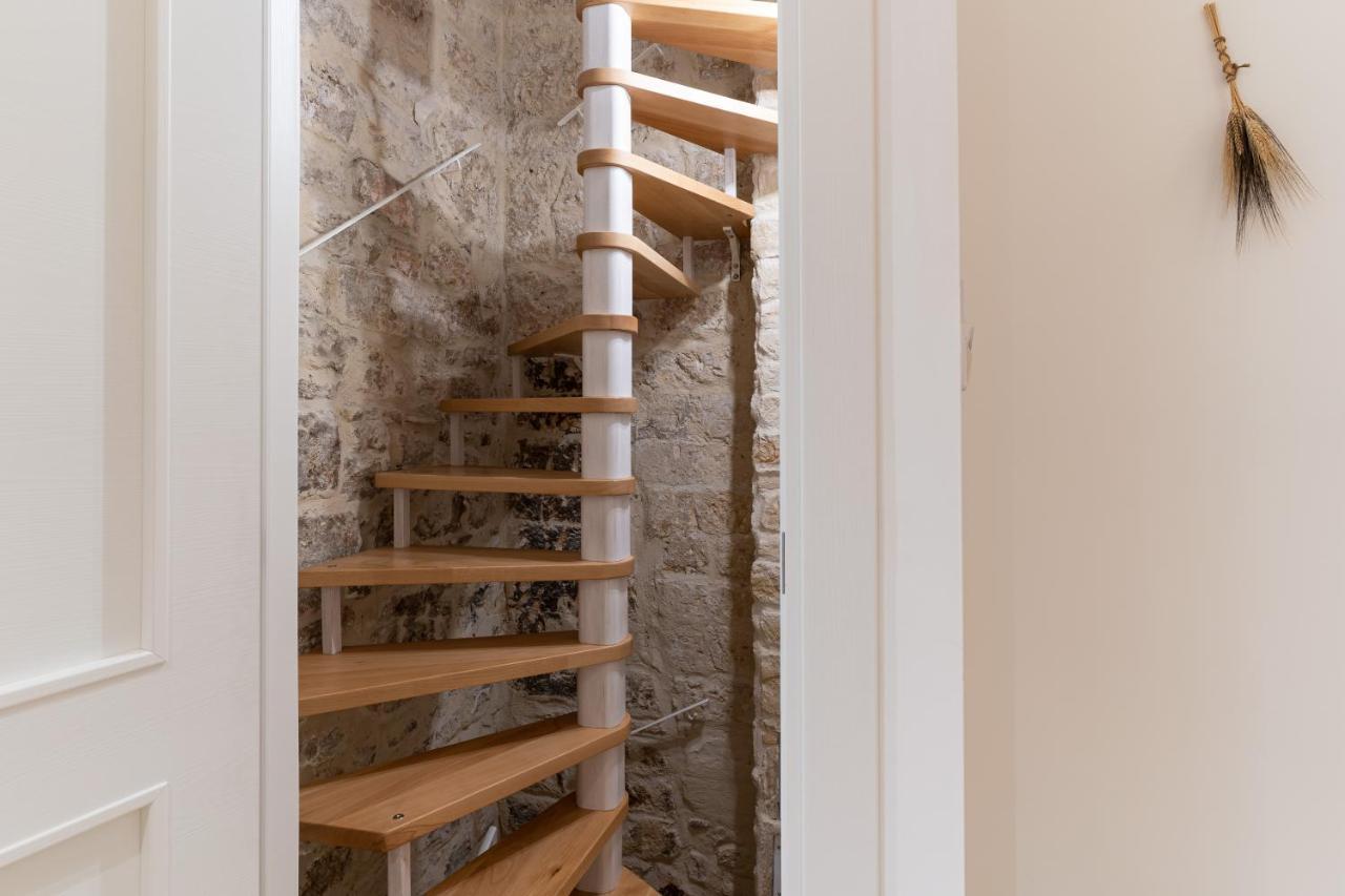 Suite Torre Arcobasso Бари Экстерьер фото