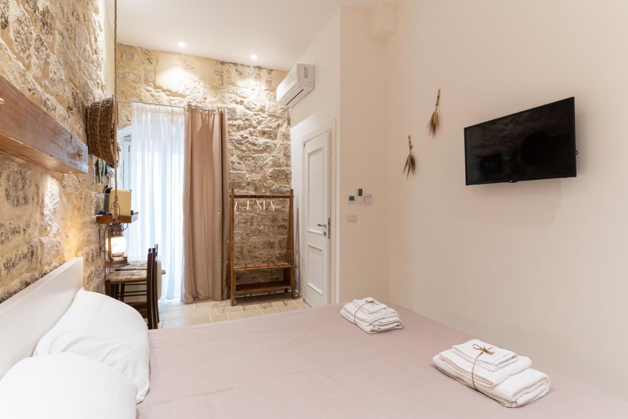 Suite Torre Arcobasso Бари Экстерьер фото